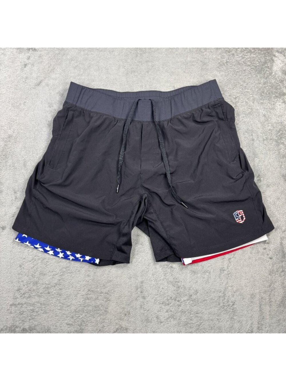 Born Primitive Versatile Short w/ Compression Mens XL Black Liberty Running Gym